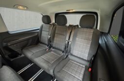 
										Mercedes-Benz Vito 2.1 119 CDI BlueTEC SELECT Tourer G-Tronic+ RWD L2 Euro 6 (s/s) 5dr (LWB) full									