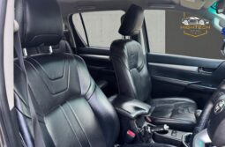 
										Toyota Hilux 2.4 D-4D Invincible X 4WD Euro 6 4dr (TSS) full									