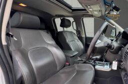 
										Nissan Navara 3.0 dCi V6 Outlaw Auto 4WD Euro 4 4dr full									