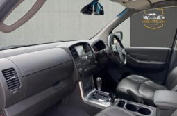 
										Nissan Navara 3.0 dCi V6 Outlaw Auto 4WD Euro 4 4dr full									