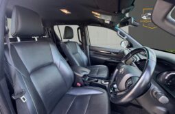 
										Toyota Hilux 2.4 D-4D Invincible X Auto 4WD Euro 6 4dr (TSS, 3.5t) full									